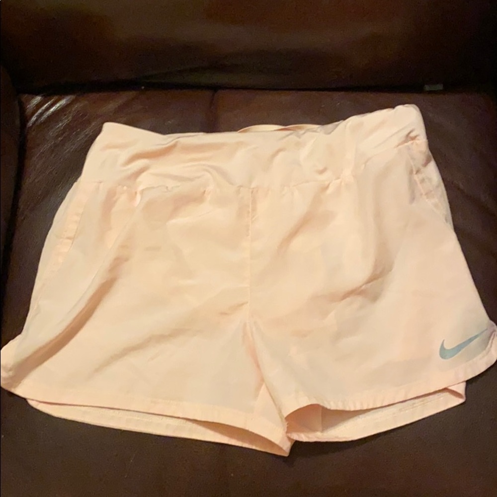 Nike peach medium Womens shorts